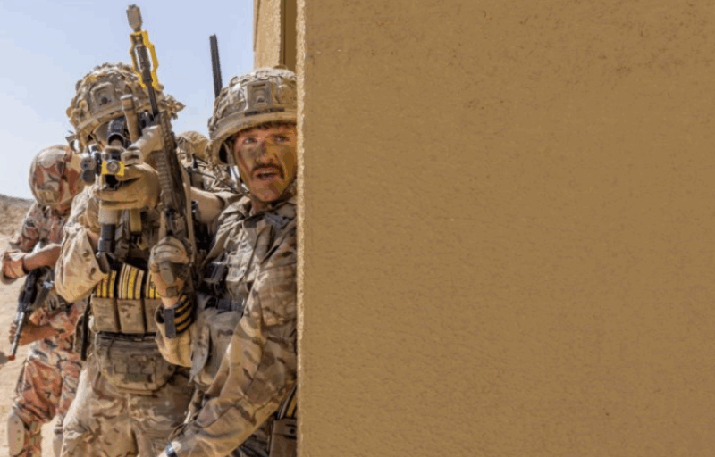 2nd Battalion Royal Anglian Regiment honing their desert war-fighting skills in Oman
