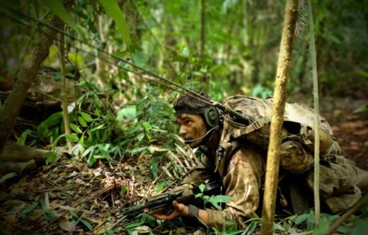 1st Battalion Royal Anglian Regiment patrol deep into the jungles of Belize 1st Battalion Royal Anglian Regiment patrol deep into the jungles of Belize