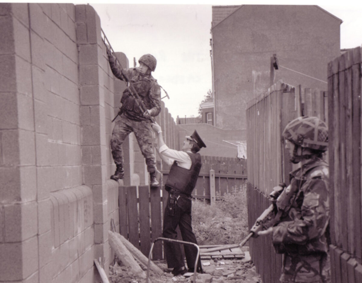 2nd Battalion Royal Anglian Regiment platoon attachment to 1 Scots Guards, Northern Ireland, 1992 2nd Battalion Royal Anglian Regiment platoon attachment to 1 Scots Guards, Northern Ireland, 1992