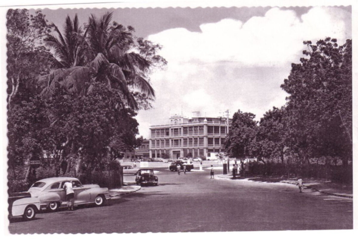 Crescent Hotel, Steamer Point, Aden 1960 Crescent Hotel, Steamer Point, Aden 1960