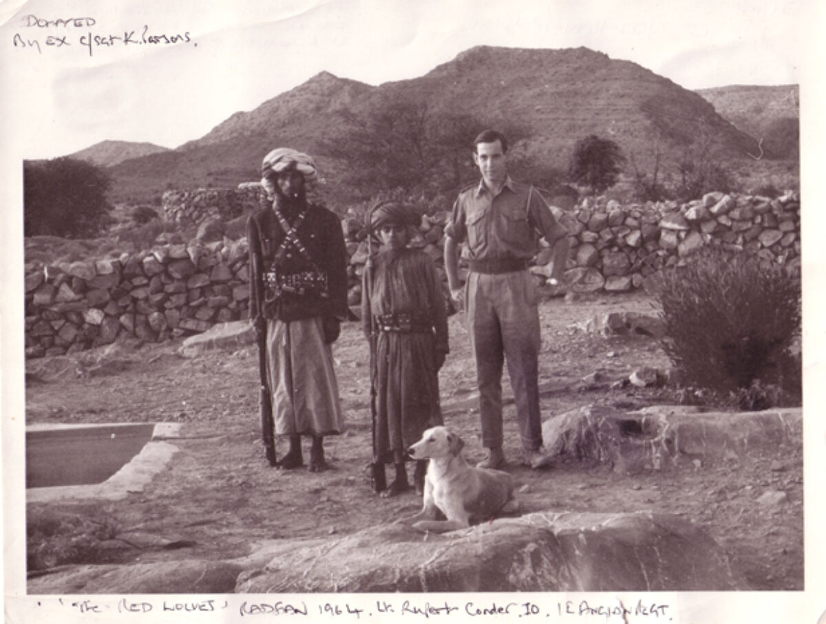 Lieutenant Rupert Conder with Muscat Tribesmen in Aden Royal Anglian Regiment