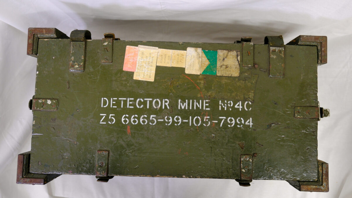 British Army Detector Mine Kit No.4C.
