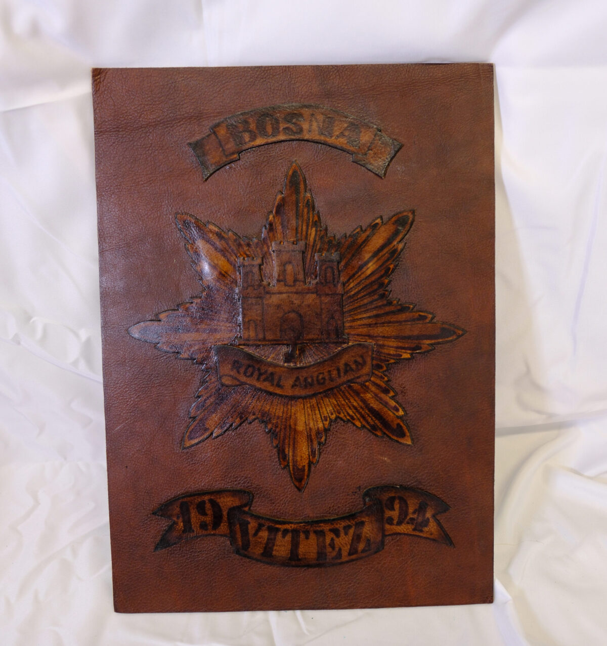 Leather Plaque Royal Anglian Regiment Bosnia 1994 Leather Plaque Royal Anglian Regiment Bosnia 1994