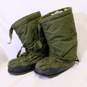 Cold weather over boots from AMF role 1990s