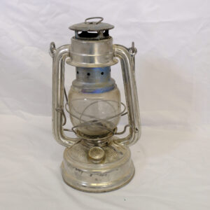 Petroleum Lamp Firehand 276 Original Kidney Storm Cap with Suprax Glass