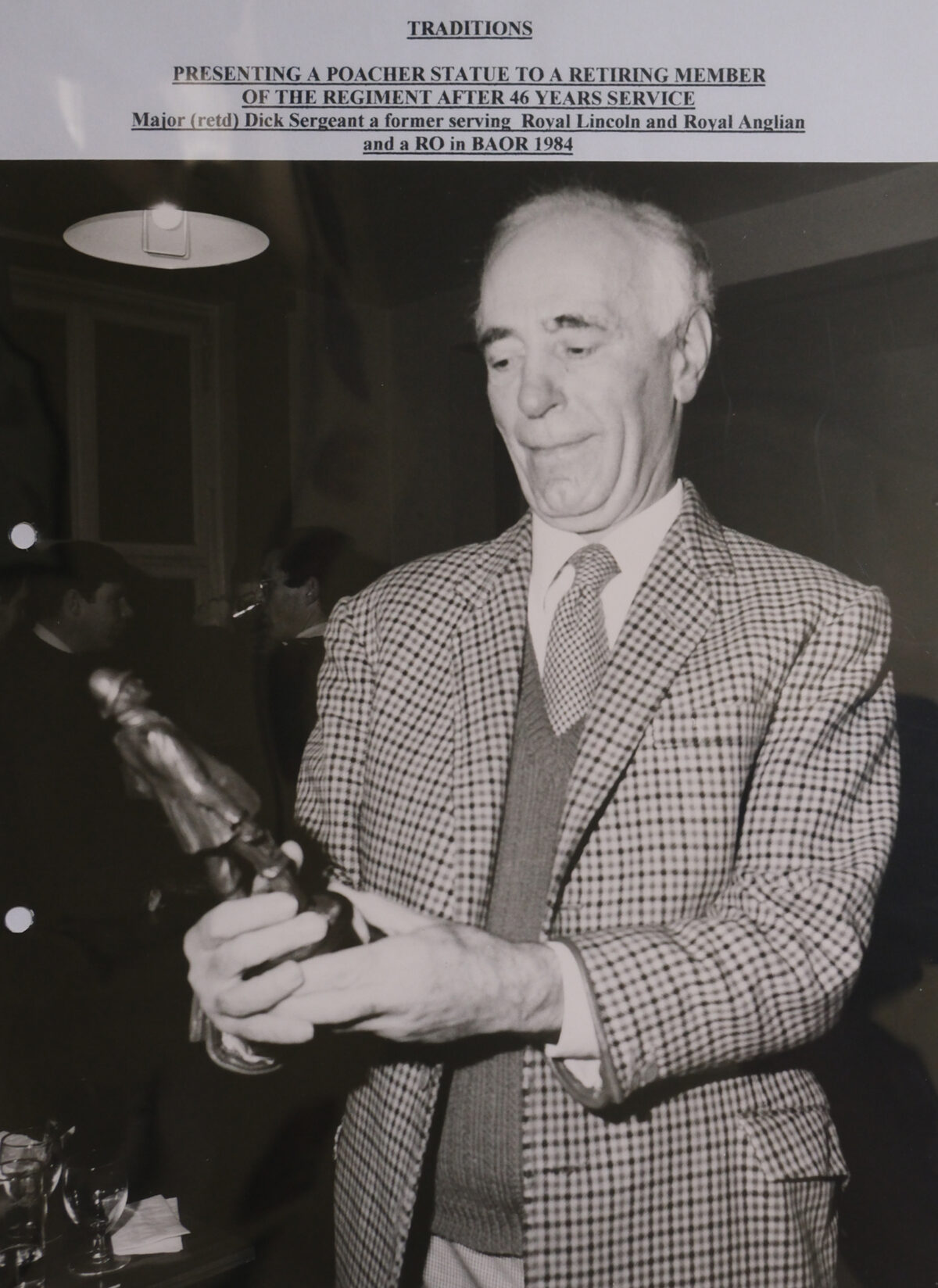 Presentation of Poacher Statue to Major Dick Sergeant in 1984