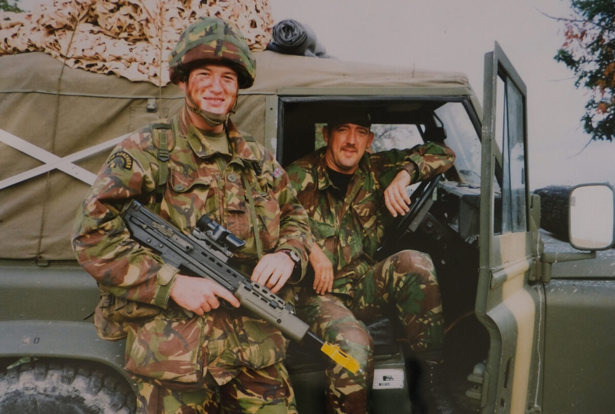 2nd Battalion A Company on Exercise POACHERS PRIDE 1999. Lieutenant Davies and Corporal Shaw. 2nd Battalion A Company on Exercise POACHERS PRIDE 1999. Lieutenant Davies and Corporal Shaw.