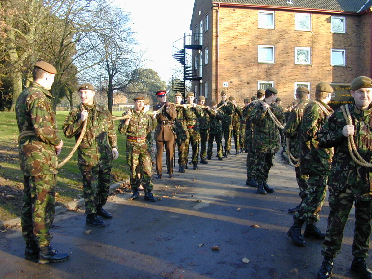 2nd Battalion Royal Anglian Regiment, Commanding Officer's Pull Out of Camp 2001
