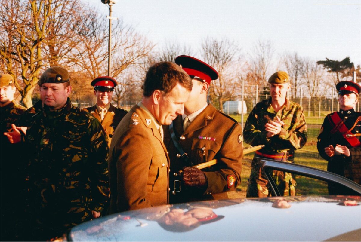 2nd Battalion Royal Anglian Regiment, Commanding Officer's Pull Out of Camp 2001