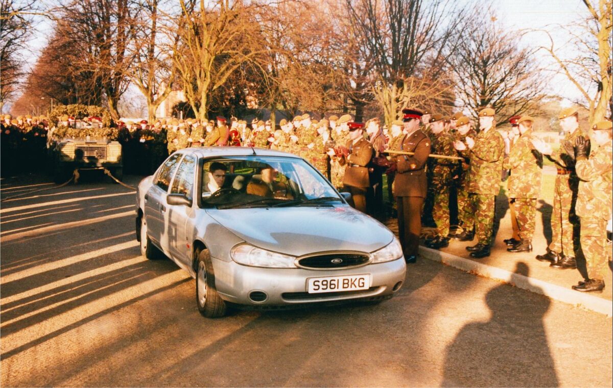 2nd Battalion Royal Anglian Regiment, Commanding Officer's Pull Out of Camp 2001