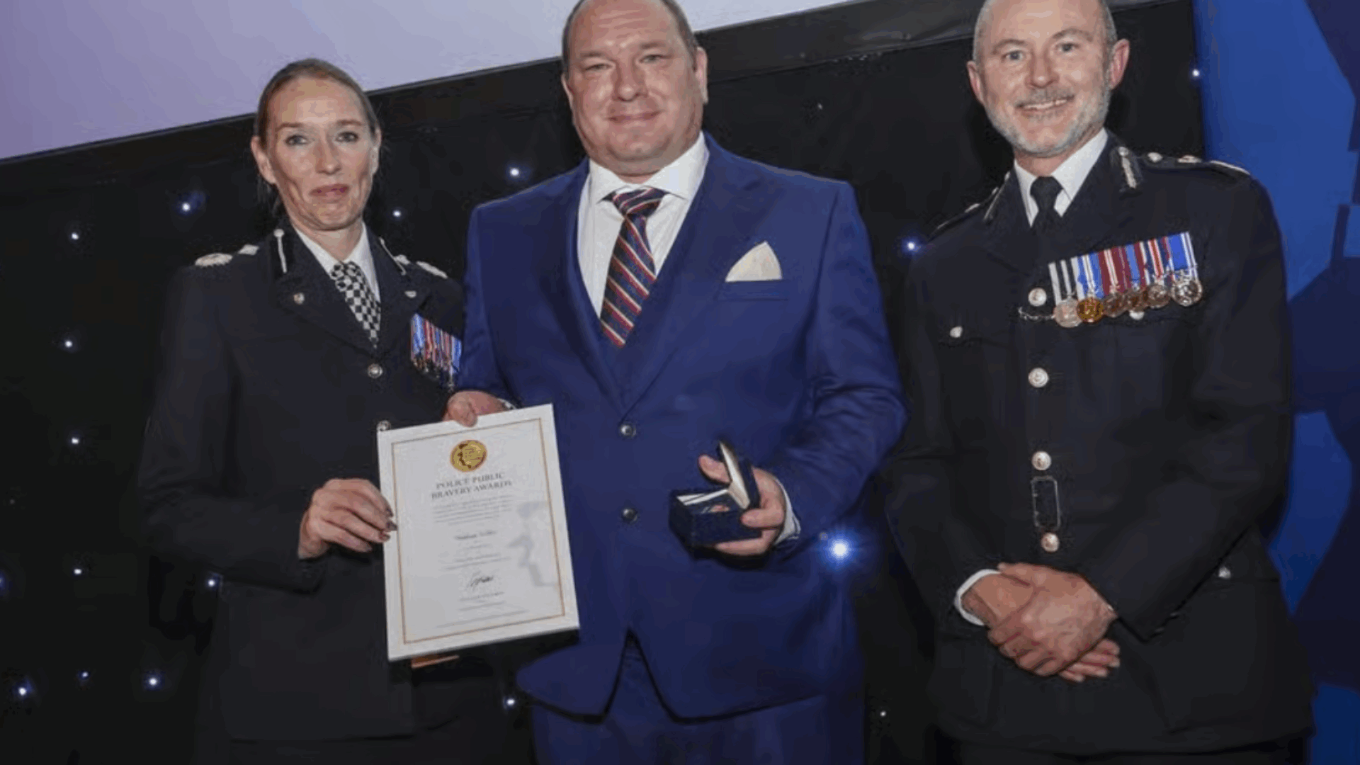 Bravery award for Poachers Veteran who jumped into the river to save one-year-old girl