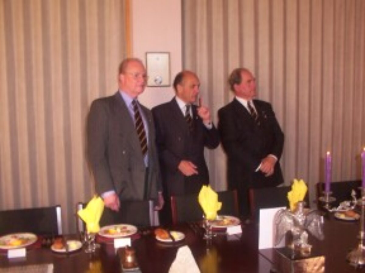 Eagle and Garter Gathering and Dinner Night 13-14 Jul 2002 Eagle and Garter Gathering and Dinner Night 13-14 Jul 2002