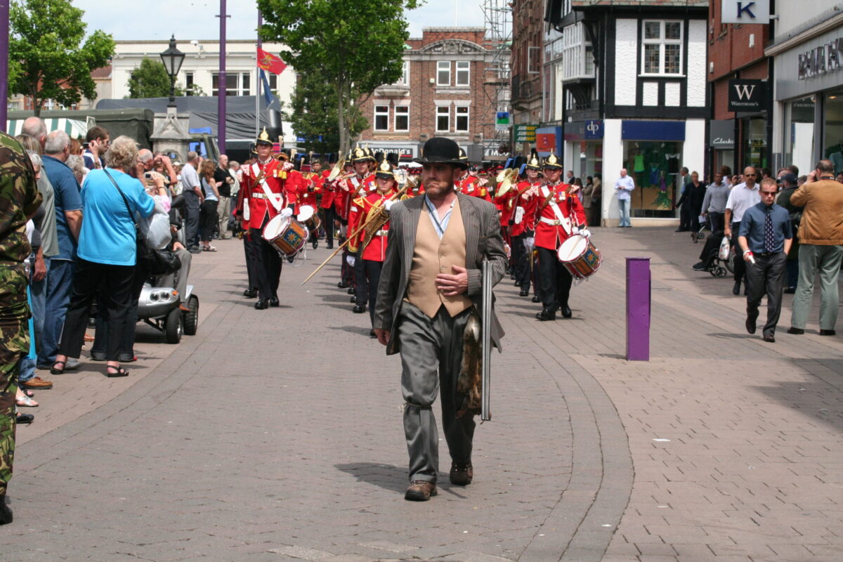 Charnwood Borough Council, which includes Loughborough, granted the Freedom of Entry to the Royal Anglian Regiment in July 2007. This is the highest honour the council can bestow and involved a ceremony where the regiment marched through the town “with bayonets fixed, drums beating, bands playing and colours flying.
