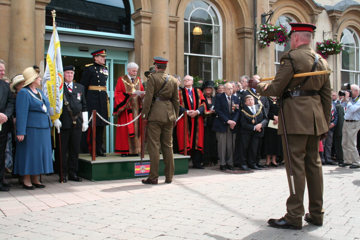 Charnwood Borough Council, which includes Loughborough, granted the Freedom of Entry to the Royal Anglian Regiment in July 2007. This is the highest honour the council can bestow and involved a ceremony where the regiment marched through the town “with bayonets fixed, drums beating, bands playing and colours flying.