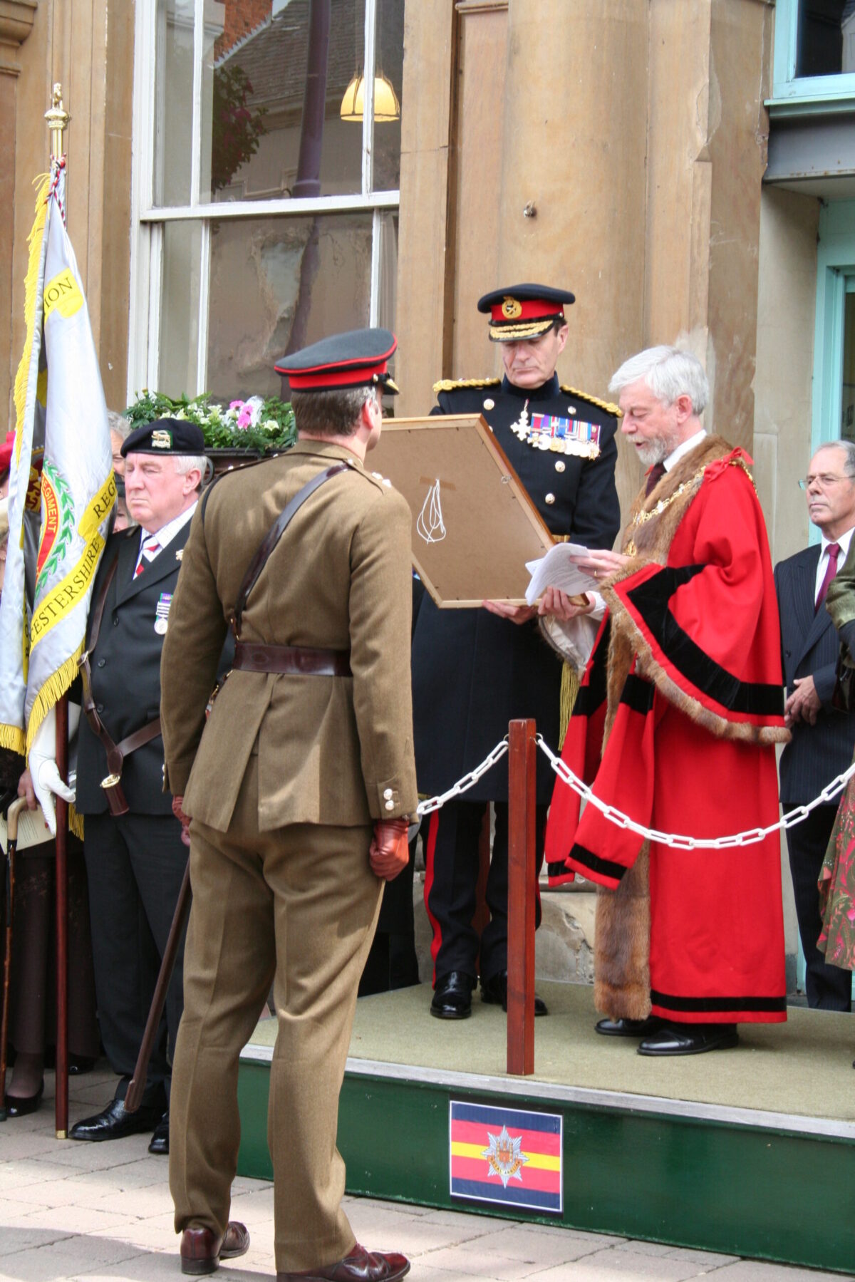 Charnwood Borough Council, which includes Loughborough, granted the Freedom of Entry to the Royal Anglian Regiment in July 2007. This is the highest honour the council can bestow and involved a ceremony where the regiment marched through the town “with bayonets fixed, drums beating, bands playing and colours flying.