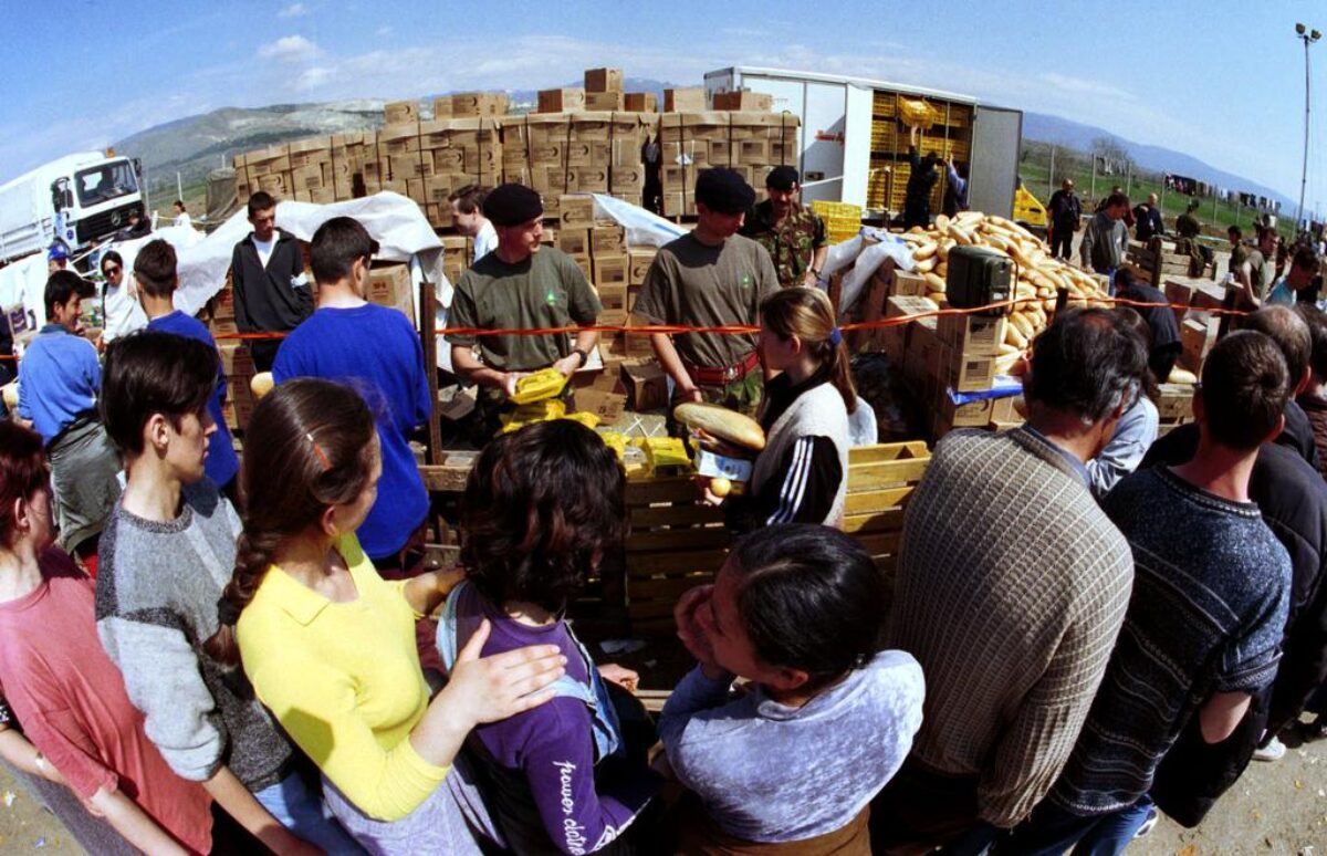 1st Battalion, Royal Anglian Regiment deployed to Kosovo in 1999