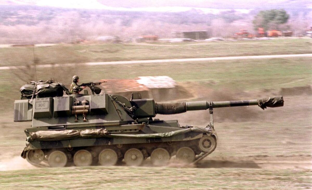 1st Battalion, Royal Anglian Regiment deployed to Kosovo in 1999