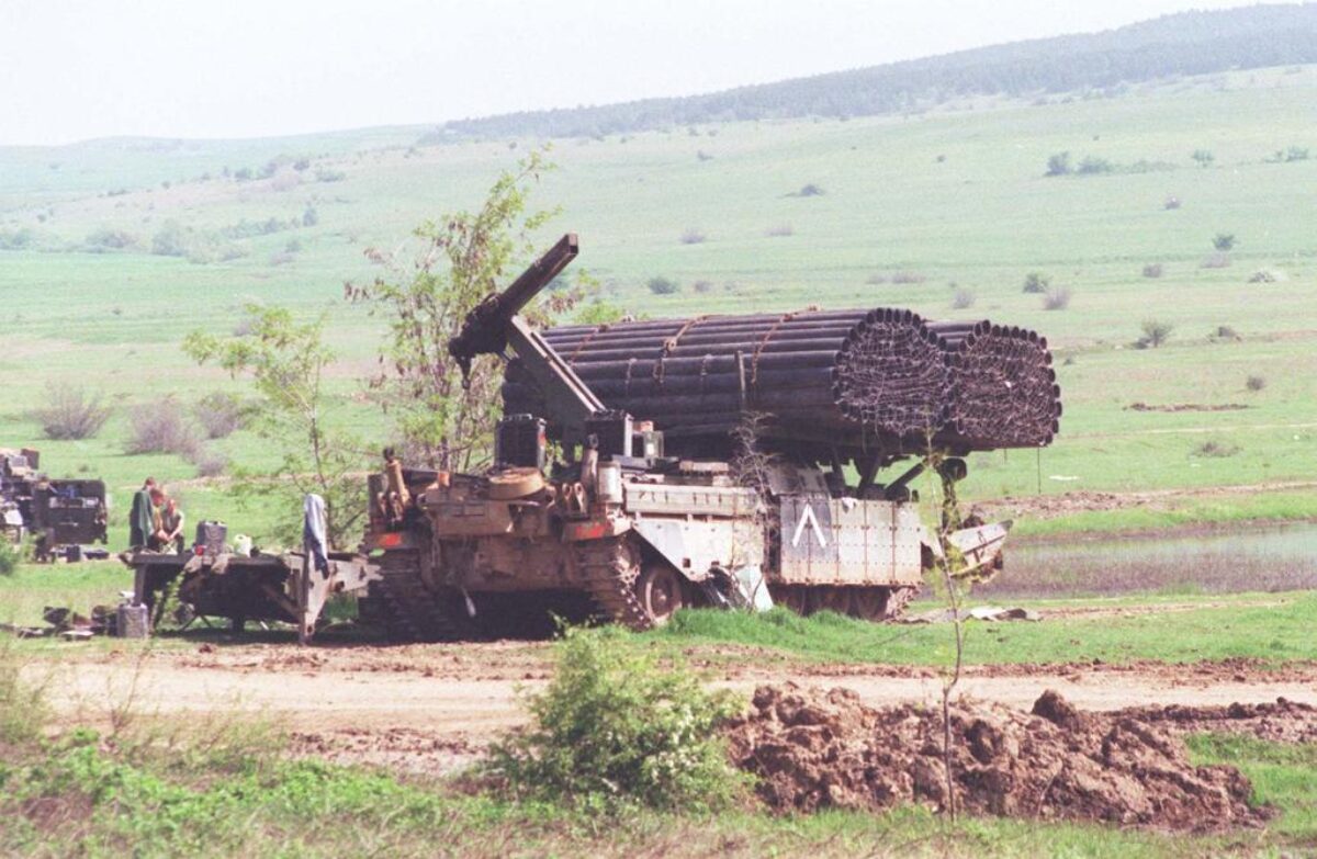 1st Battalion, Royal Anglian Regiment deployed to Kosovo in 1999