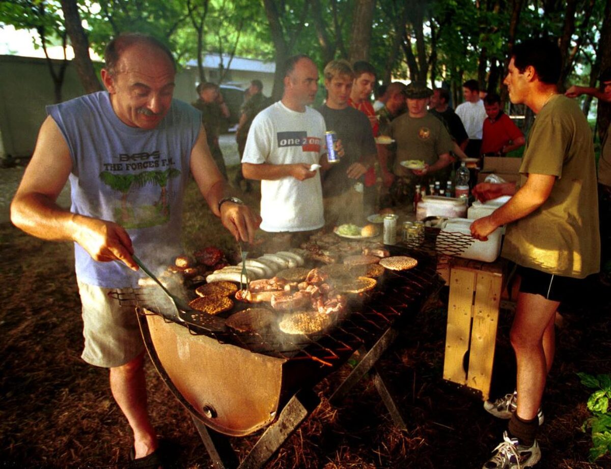 1st Battalion, Royal Anglian Regiment deployed to Kosovo in 1999
