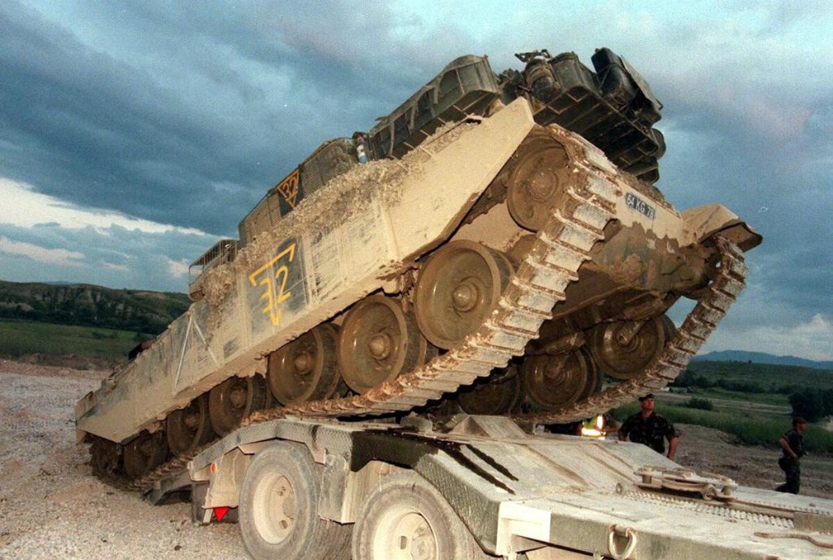 1st Battalion, Royal Anglian Regiment deployed to Kosovo in 1999