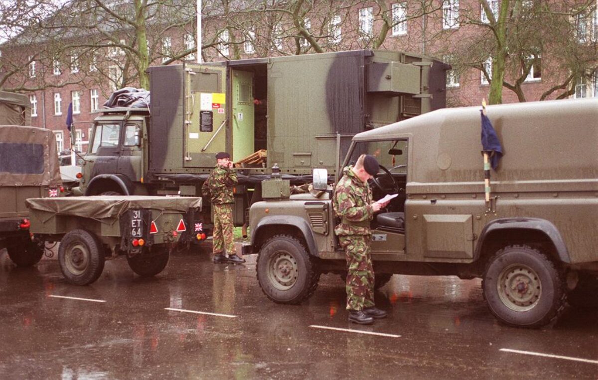 1st Battalion, Royal Anglian Regiment deployed to Kosovo in 1999