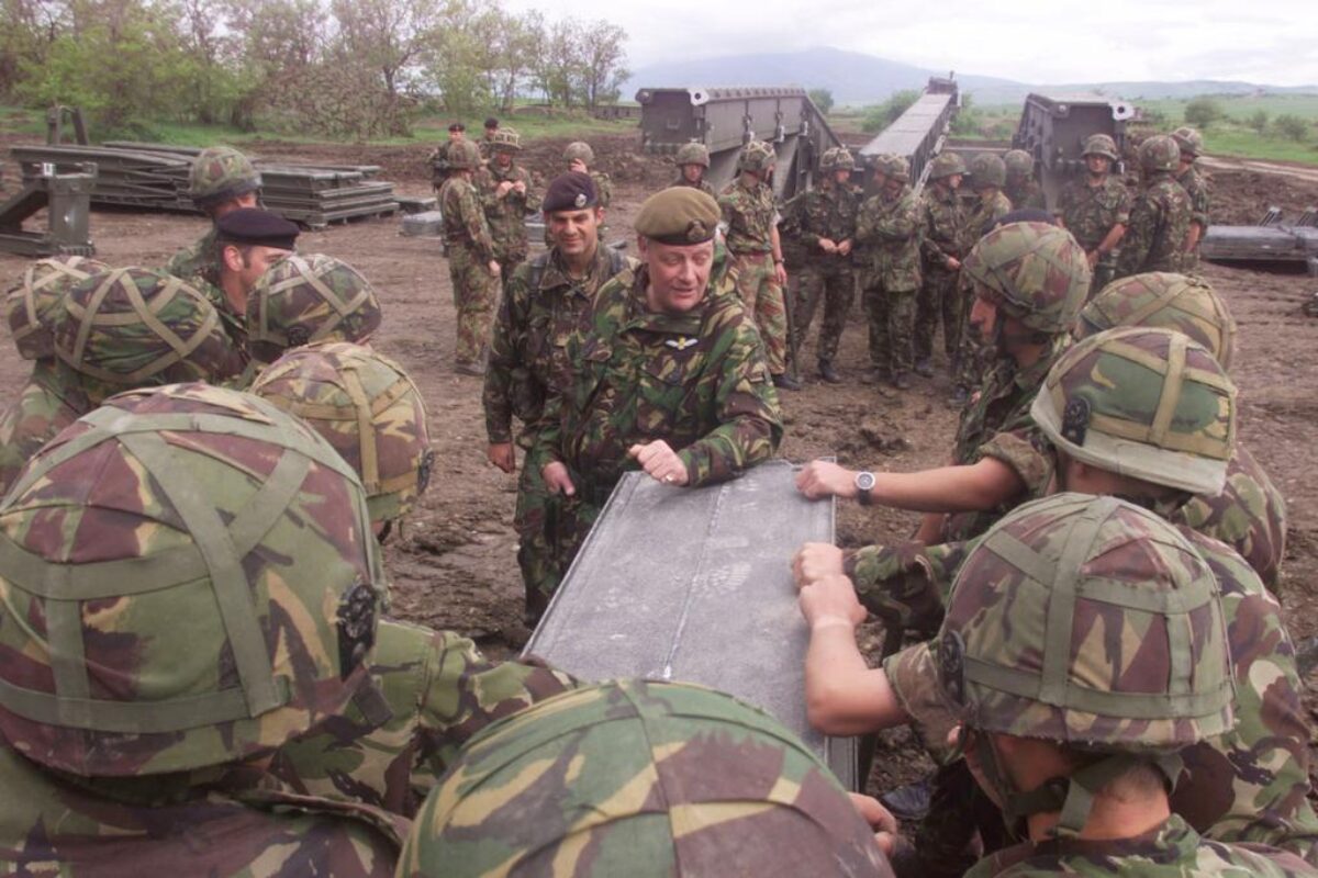 1st Battalion, Royal Anglian Regiment deployed to Kosovo in 1999