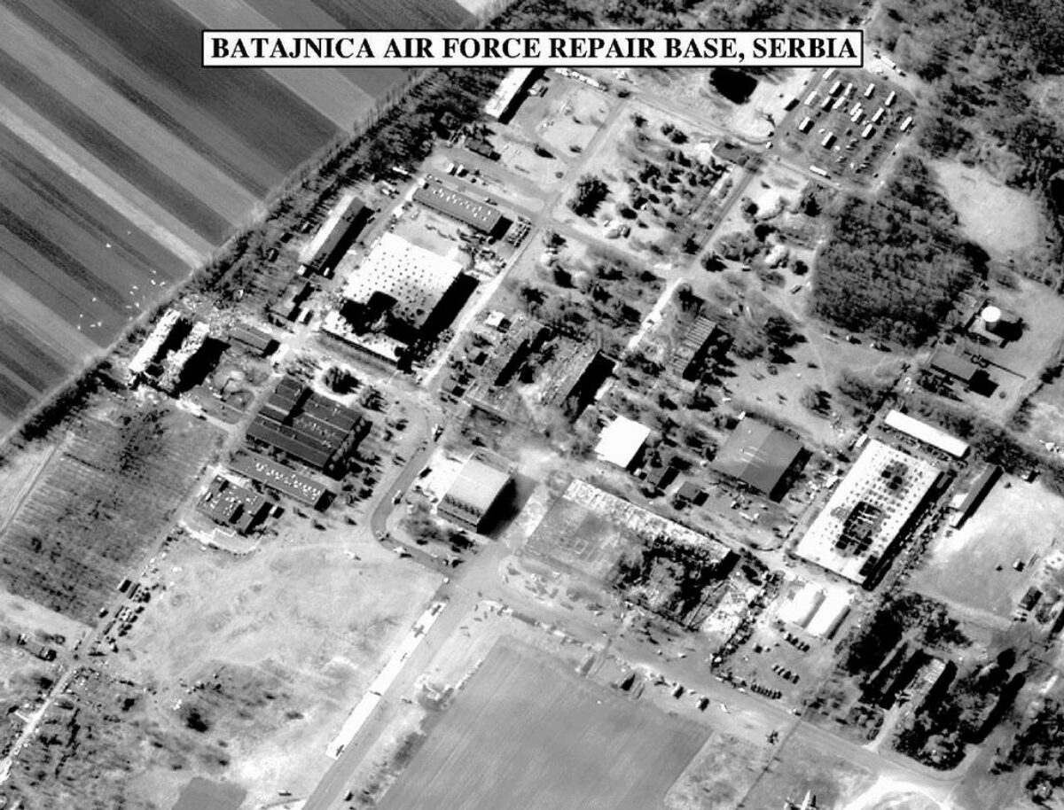 1st Battalion, Royal Anglian Regiment deployed to Kosovo in 1999