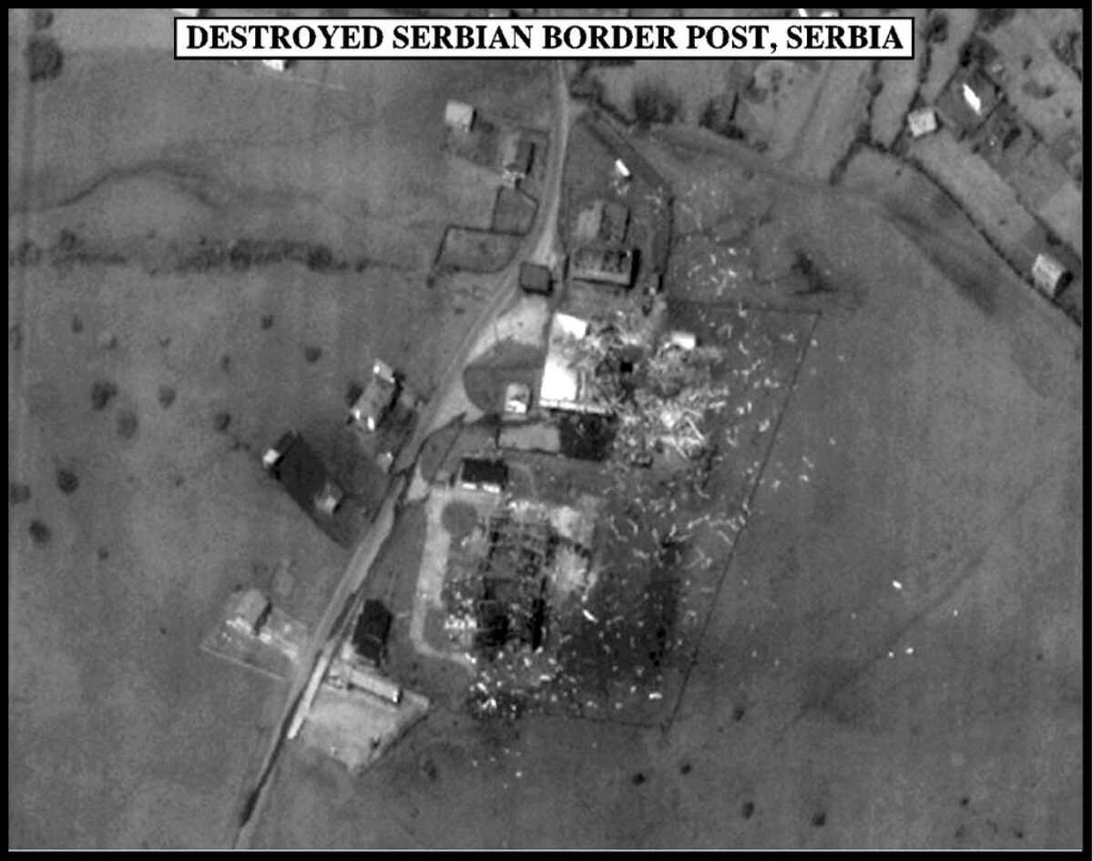 1st Battalion, Royal Anglian Regiment deployed to Kosovo in 1999