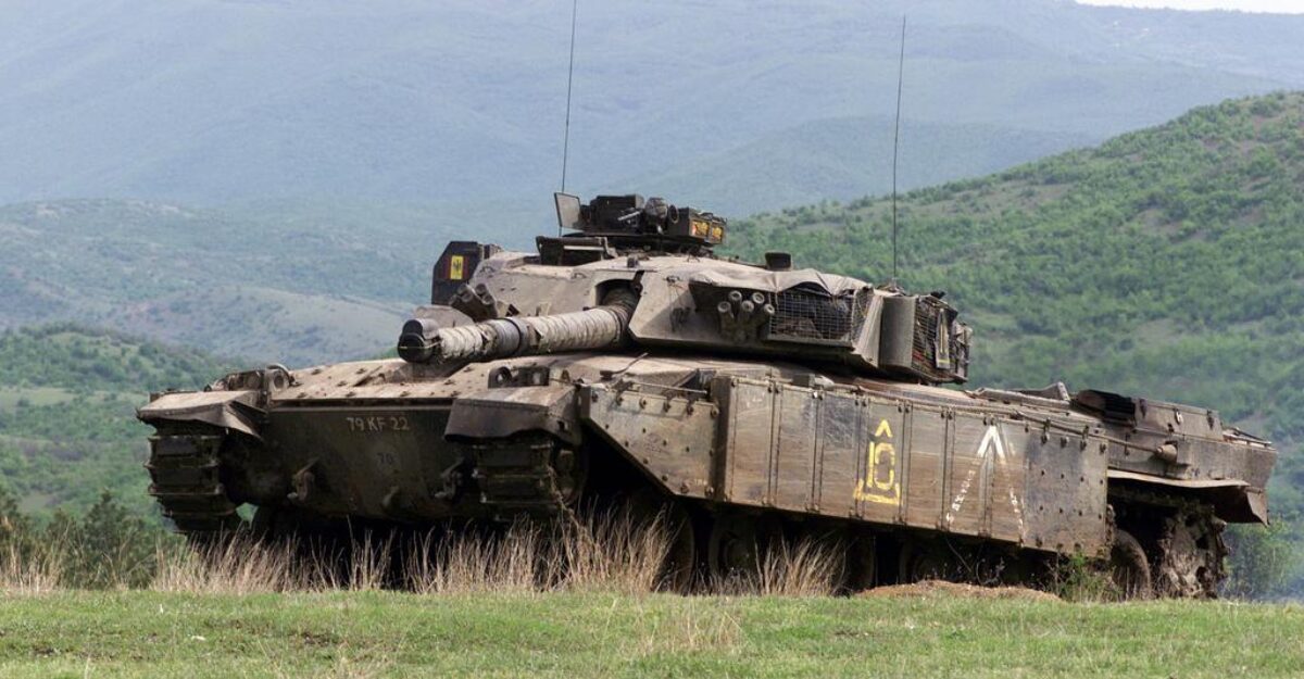 1st Battalion, Royal Anglian Regiment deployed to Kosovo in 1999