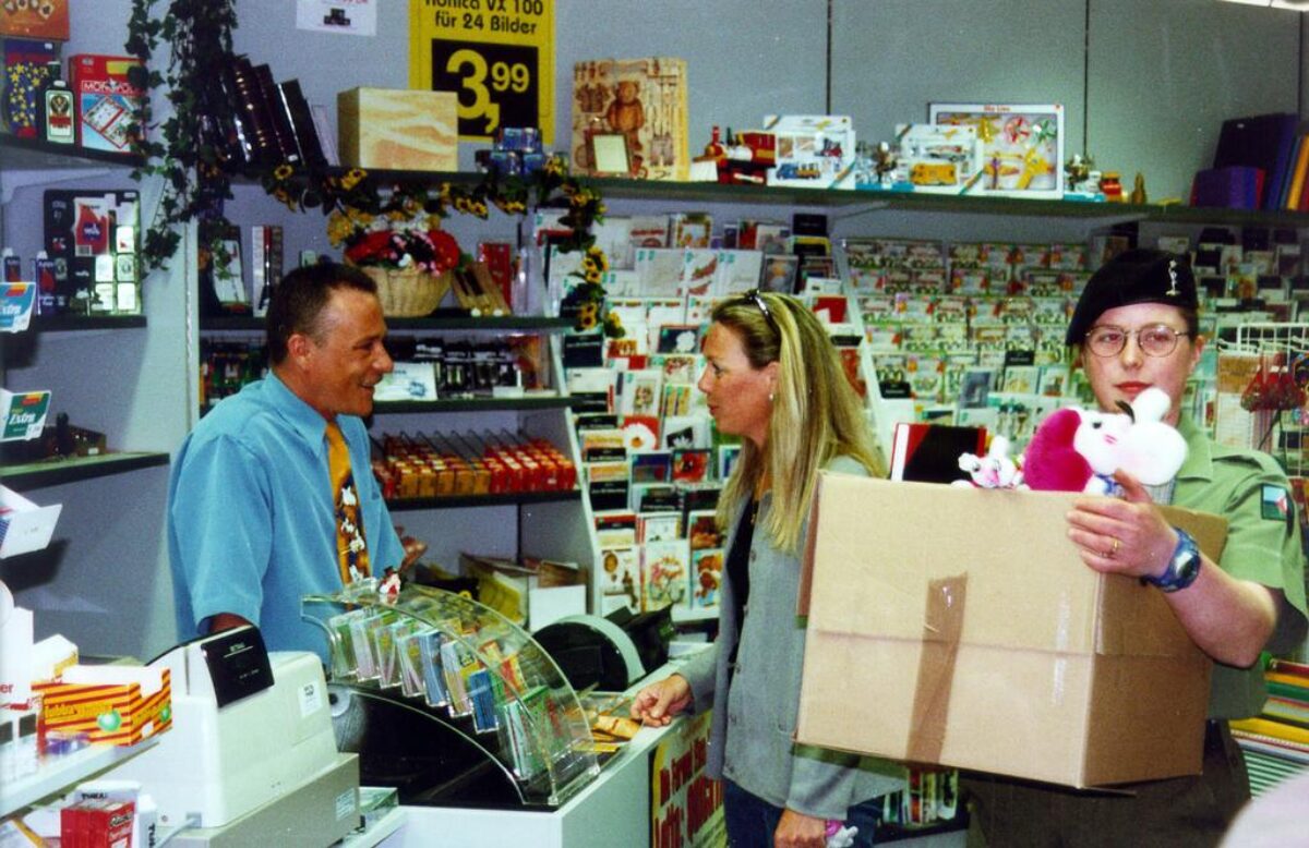 1st Battalion, Royal Anglian Regiment deployed to Kosovo in 1999