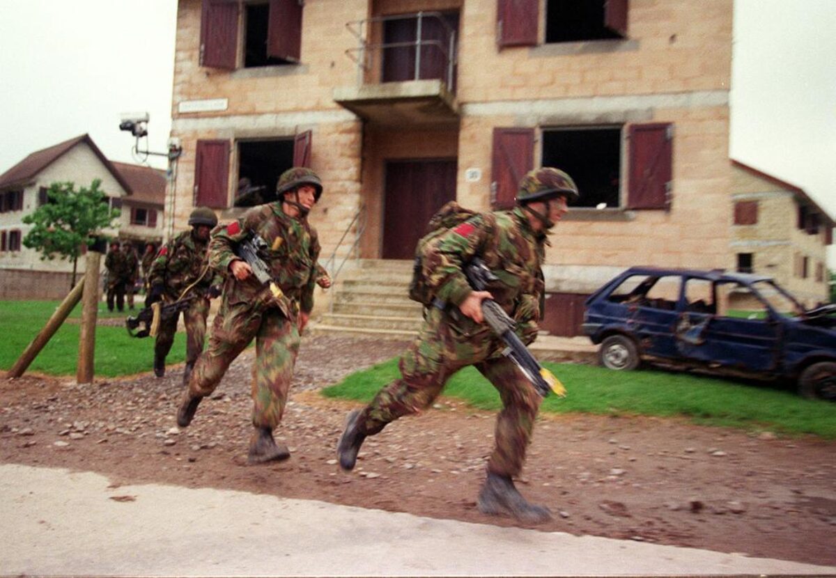 1st Battalion, Royal Anglian Regiment deployed to Kosovo in 1999