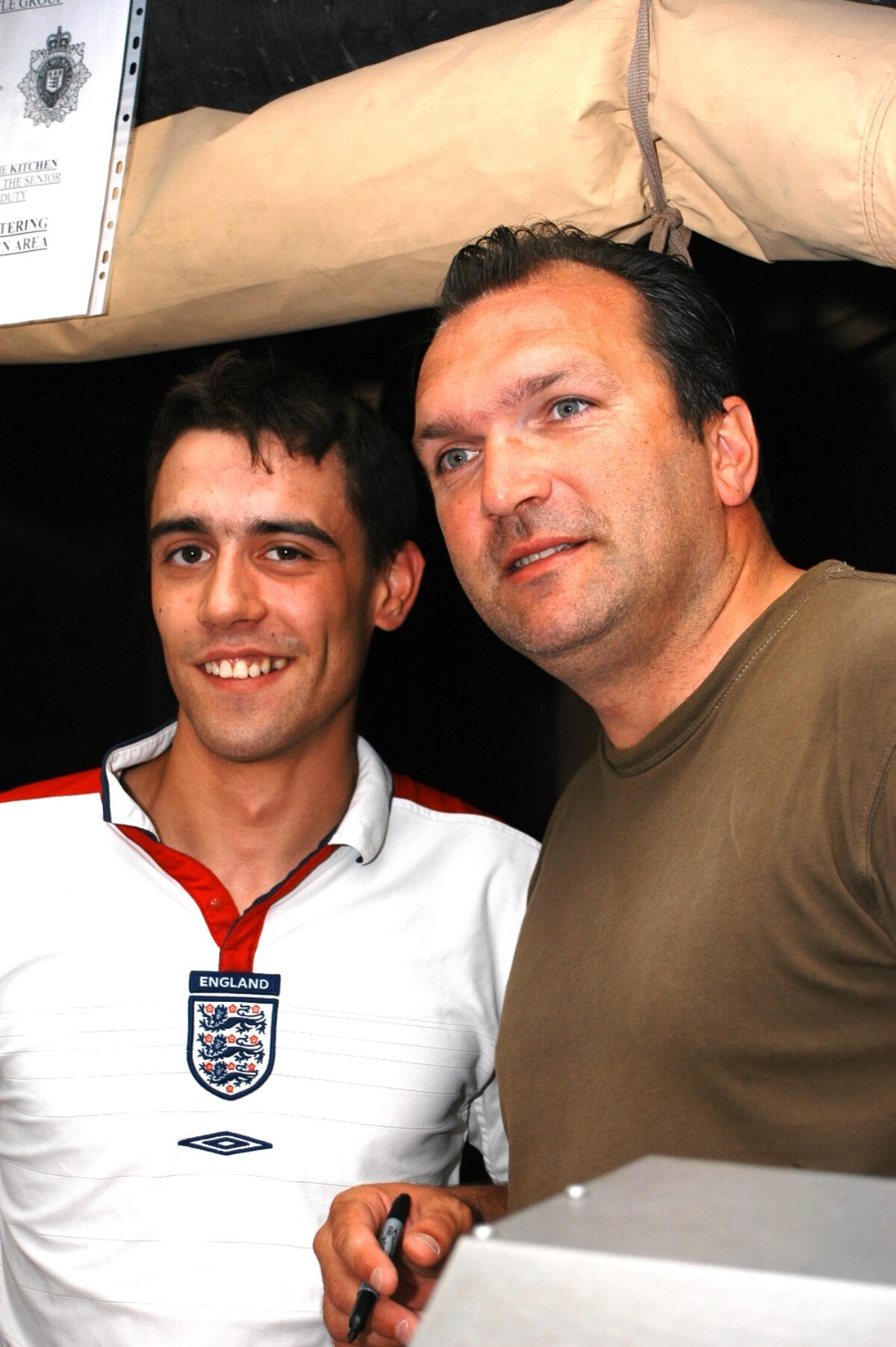 Operation TELIC 6 in 2005. 1st Battalion, Royal Anglian Regiment. Razor Ruddock visits the troops.