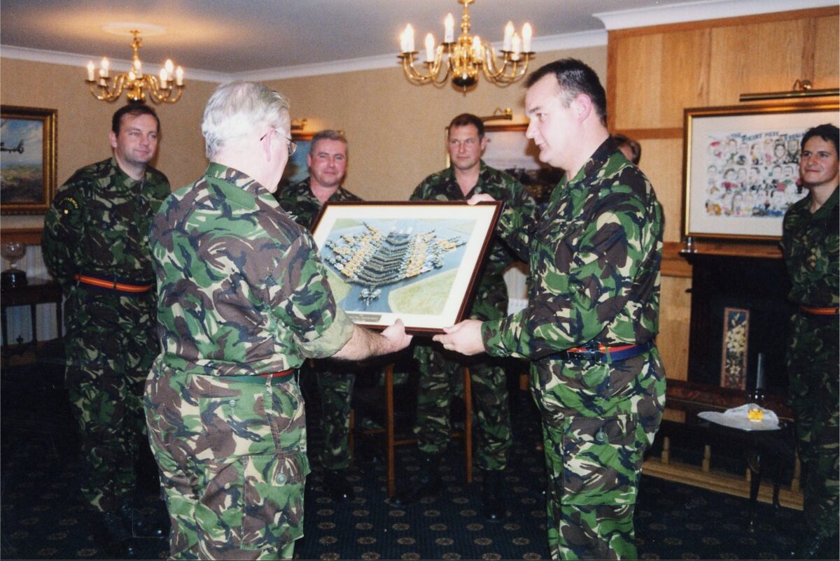 2nd Battalion Royal Anglian Regiment Op FRESCO - Fire strikes 2001