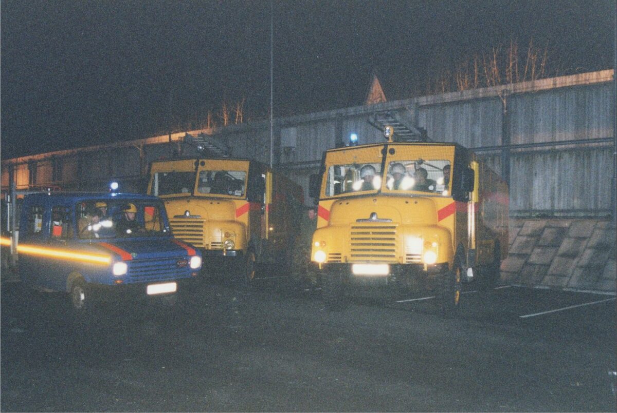 2nd Battalion Royal Anglian Regiment Op FRESCO - Fire strikes 2001