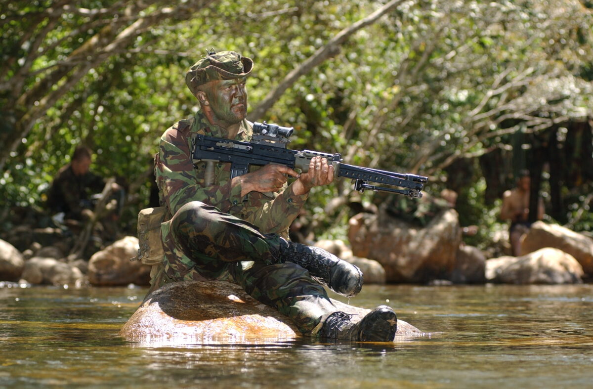 2nd Battalion, Royal Anglian Regiment in Belize 2001-2002