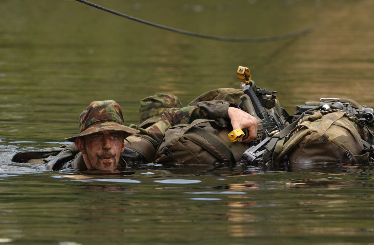 2nd Battalion, Royal Anglian Regiment in Belize 2001-2002