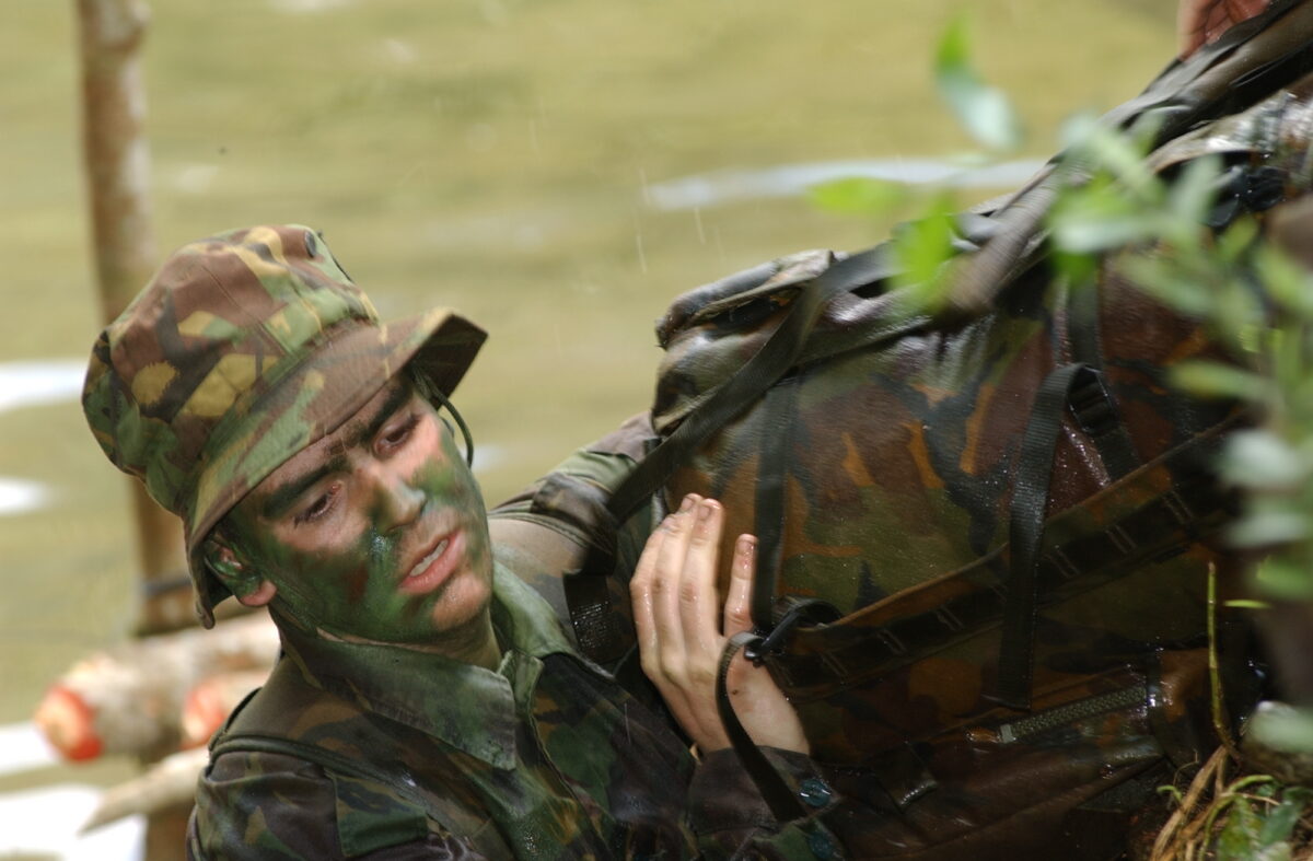 2nd Battalion, Royal Anglian Regiment in Belize 2001-2002
