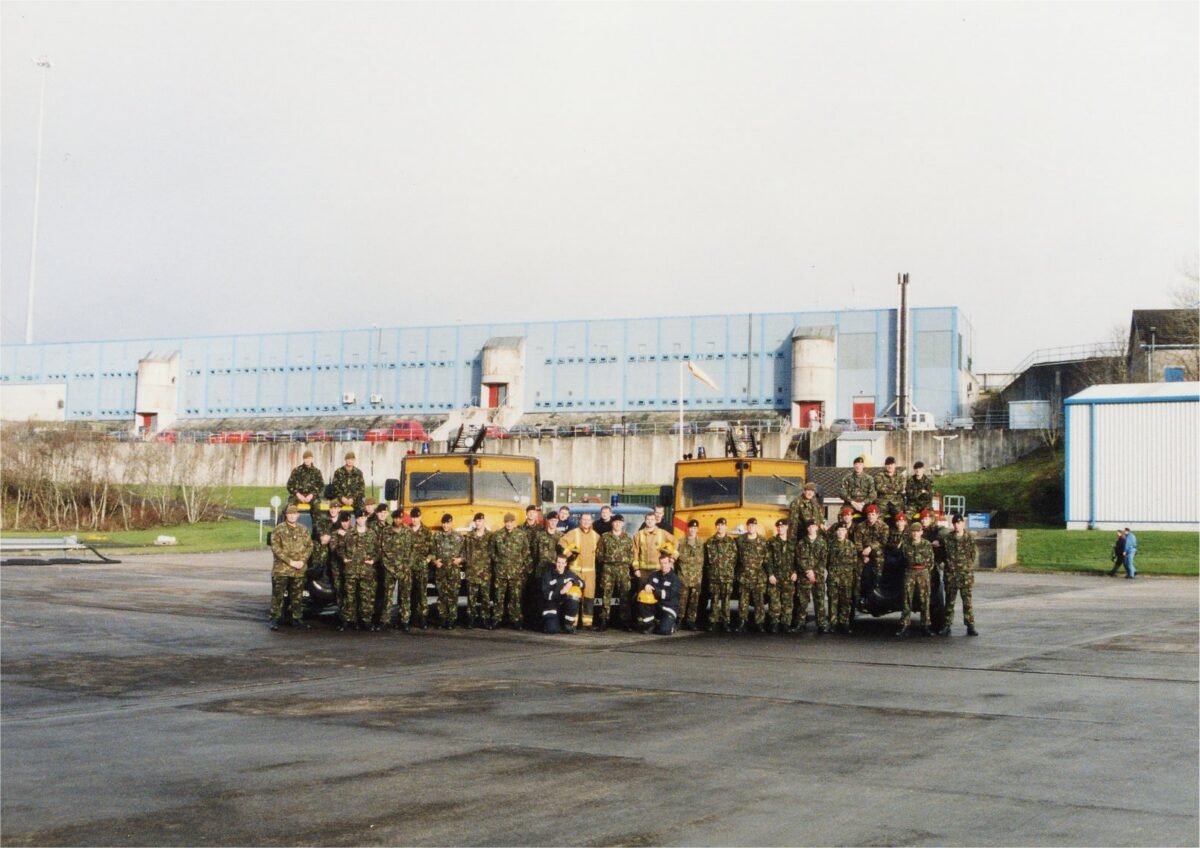 2nd Battalion Royal Anglian Regiment Op FRESCO - Fire strikes 2001