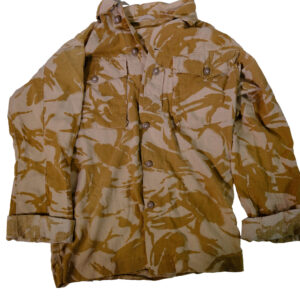 British Army Soldier 95 Desert DPM Tropical Combat Shirt, featuring the distinctive two-tone sand camo pattern British Army Soldier 95 Desert DPM Tropical Combat Shirt, featuring the distinctive two-tone sand camo pattern