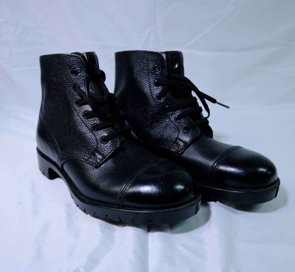 Drill boots